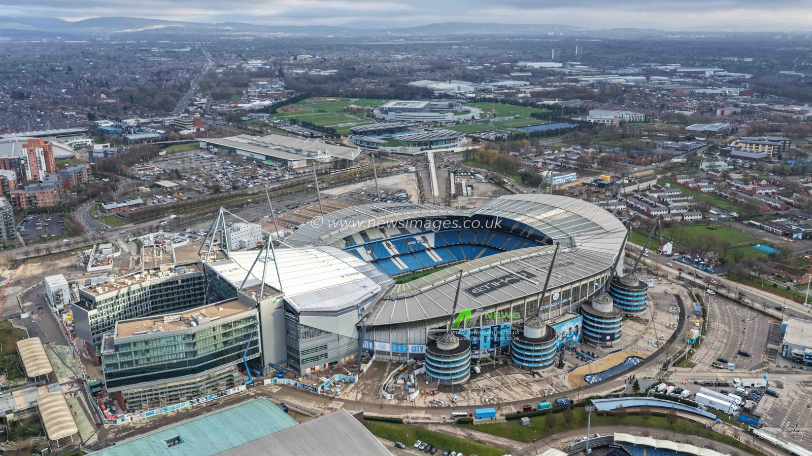 An aerial view of The Etihad Stadium during the Carabao Cup Semi-Final second leg match Manchester City vs Newcastle United at Etihad Stadium, Manchester, United Kingdom, 4th February 2026

(Photo by Mark Cosgrove/News Images)