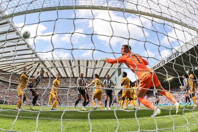 Dan Burn of Newcastle United scores past Brighton & Hove Albion goalkeeper Bart Verbruggen to make it 2-0 during the Premier League match Newcastle Untied vs Brighton & Hove Albion at St. James's Park, Newcastle, United Kingdom on 02 May 2026

(Photo by Mark Cosgrove/News Images)