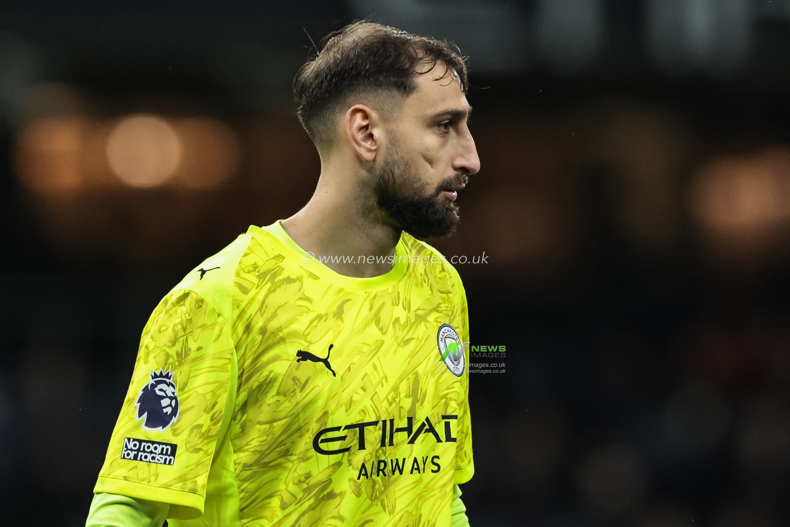 Manchester City goalkeeper Gianluigi Donnarumma during the Premier League match Manchester City vs Sunderland at Etihad Stadium, Manchester, United Kingdom, 6th December 2025

(Photo by Mark Cosgrove/News Images)

*** GER AUT SUI OUT ***