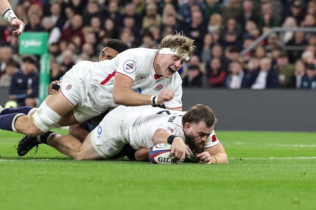 Luke Cowan-Dickie of England goes over for a try during the Quilter Nations Series 2025 match England vs Fiji at Allianz Stadium, Twickenham, United Kingdom, 8th November 2025

(Photo by Mark Cosgrove/News Images)

*** GER AUT SUI OUT ***