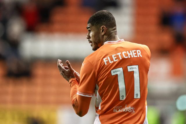 Ashley Fletcher of Blackpool applauds the fans as heâ€™s substituted during the Sky Bet League 1 match Blackpool vs Reading at Bloomfield Road, Blackpool, United Kingdom, 1st April 2025

(Photo by Mark Cosgrove/News Images)
