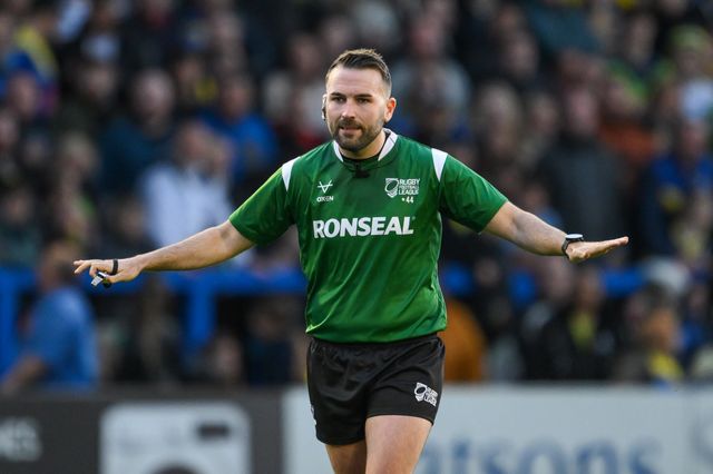 referee Aaron Moore during the Betfred Super League play-off Eliminator 2 Warrington Wolves v St Helens at Halliwell Jones Stadium, Warrington, United Kingdom, 28th September 2024

(Photo by Craig Thomas/News Images)