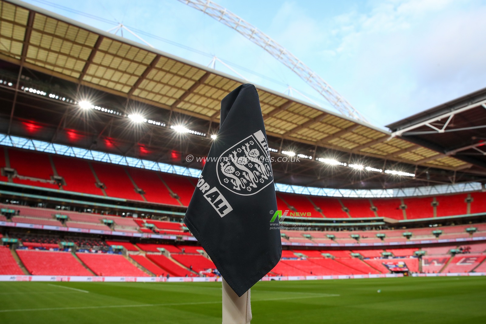 England corner flag during the UEFA Nations League, League B - Group 2 match England vs Republic of Ireland at Wembley Stadium, London, United Kingdom, 17th November 2024

(Photo by Gareth Evans/News Images)