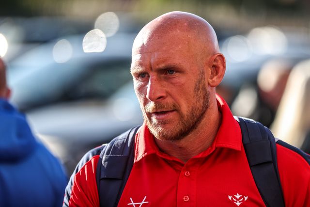 Dean Hadley of Hull KR arrives during the Betfred Super League round 10 match Hull KR vs Castleford Tigers at Sewell Group Craven Park, Hull, United Kingdom on 30 April 2026

(Photo by Alfie Cosgrove/News Images)