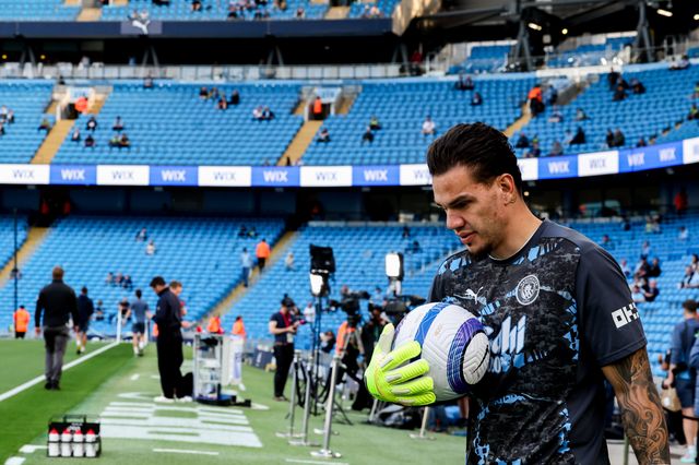 Ederson of Manchester City warms up prior to the Premier League match Manchester City vs Bournemouth at Etihad Stadium, Manchester, United Kingdom, 20th May 2025

(Photo by Mark Cosgrove/News Images)