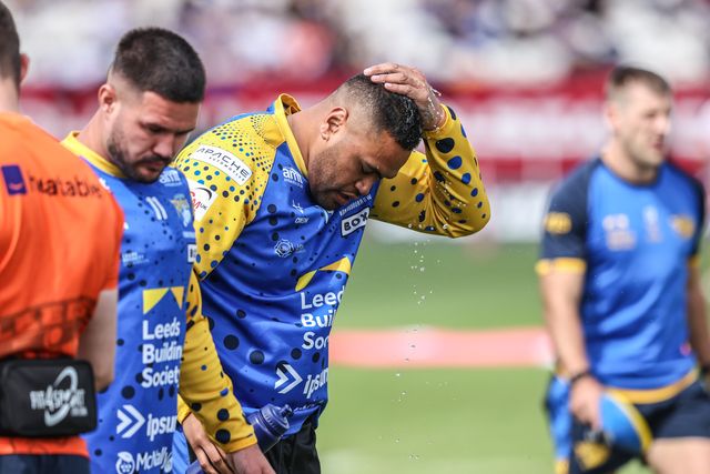 Sam Lisone of Leeds Rhinos during pre-game warm up during the Betfred Super League round 17 match Hull KR vs Leeds Rhinos at Sewell Group Craven Park, Kingston upon Hull, United Kingdom, 6th July 2025

(Photo by Alfie Cosgrove/News Images)