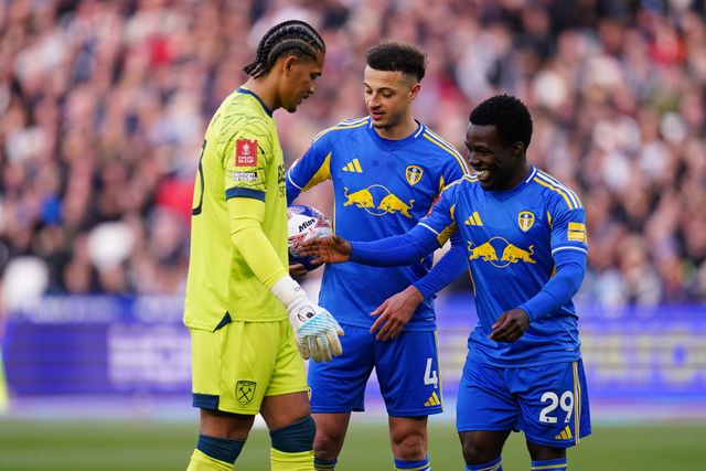 Wilfried Gnonto of Leeds United after West Ham United goalkeeper Alphonse Areola comes over before Leeds penalty during the Emirates FA Cup Quarter-Final match West Ham United vs Leeds United at London Stadium, London, United Kingdom on 04 April 2026

(Photo by Harvey Murphy/News Images)