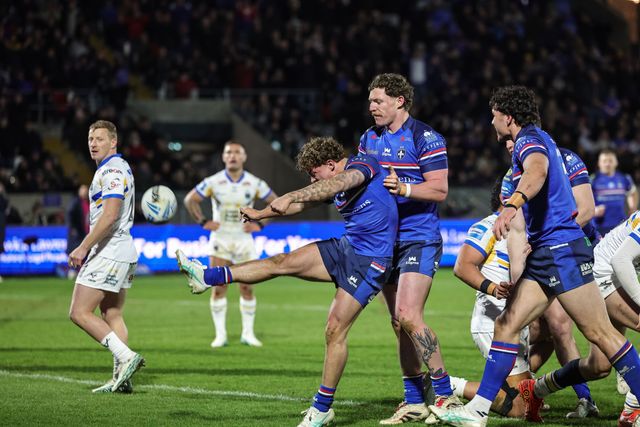 Betfred Challenge Cup round 4 Wakefield Trinity v Leeds Rhinos