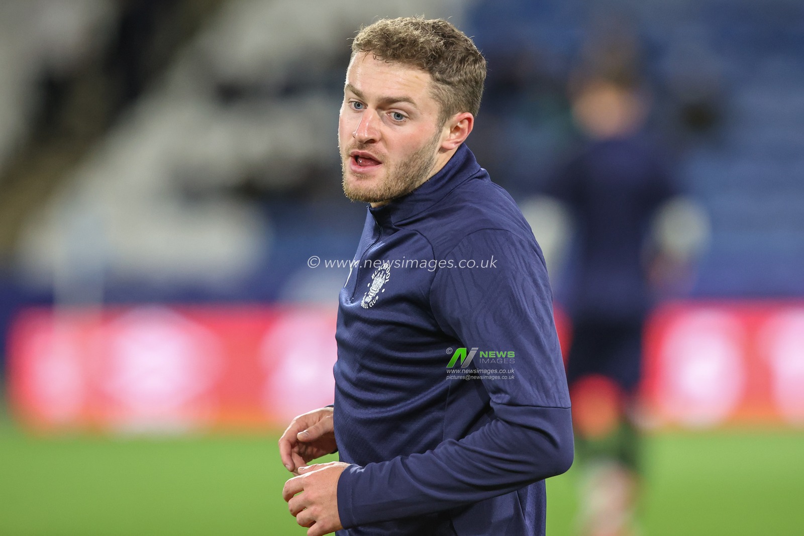 Elliot Embleton of Blackpool in the pregame warmup session during the Sky Bet League 1 match Huddersfield Town vs Blackpool at John Smith's Stadium, Huddersfield, United Kingdom, 24th September 2024

(Photo by Alfie Cosgrove/News Images)