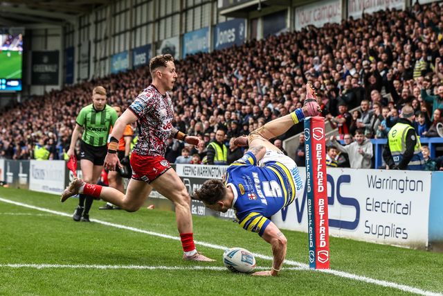 Betfred Super League round 7 Warrington Wolves v Leigh Leopards