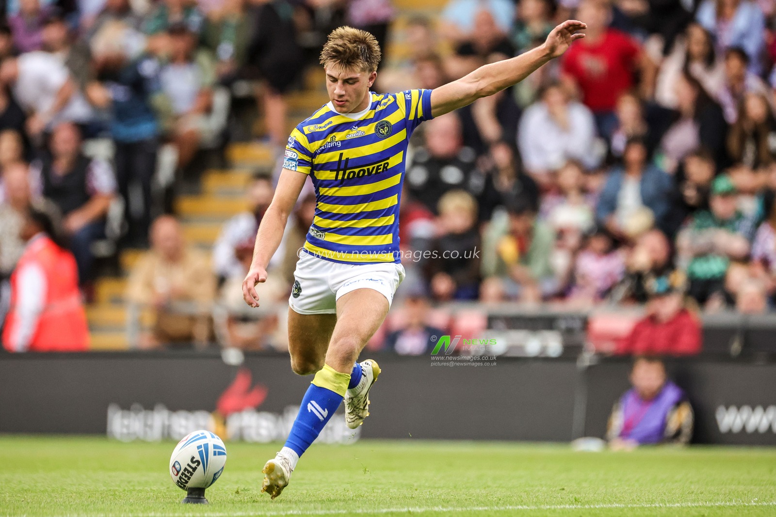 Betfred Super League round 20 Leigh Leopards v Warrington Wolves