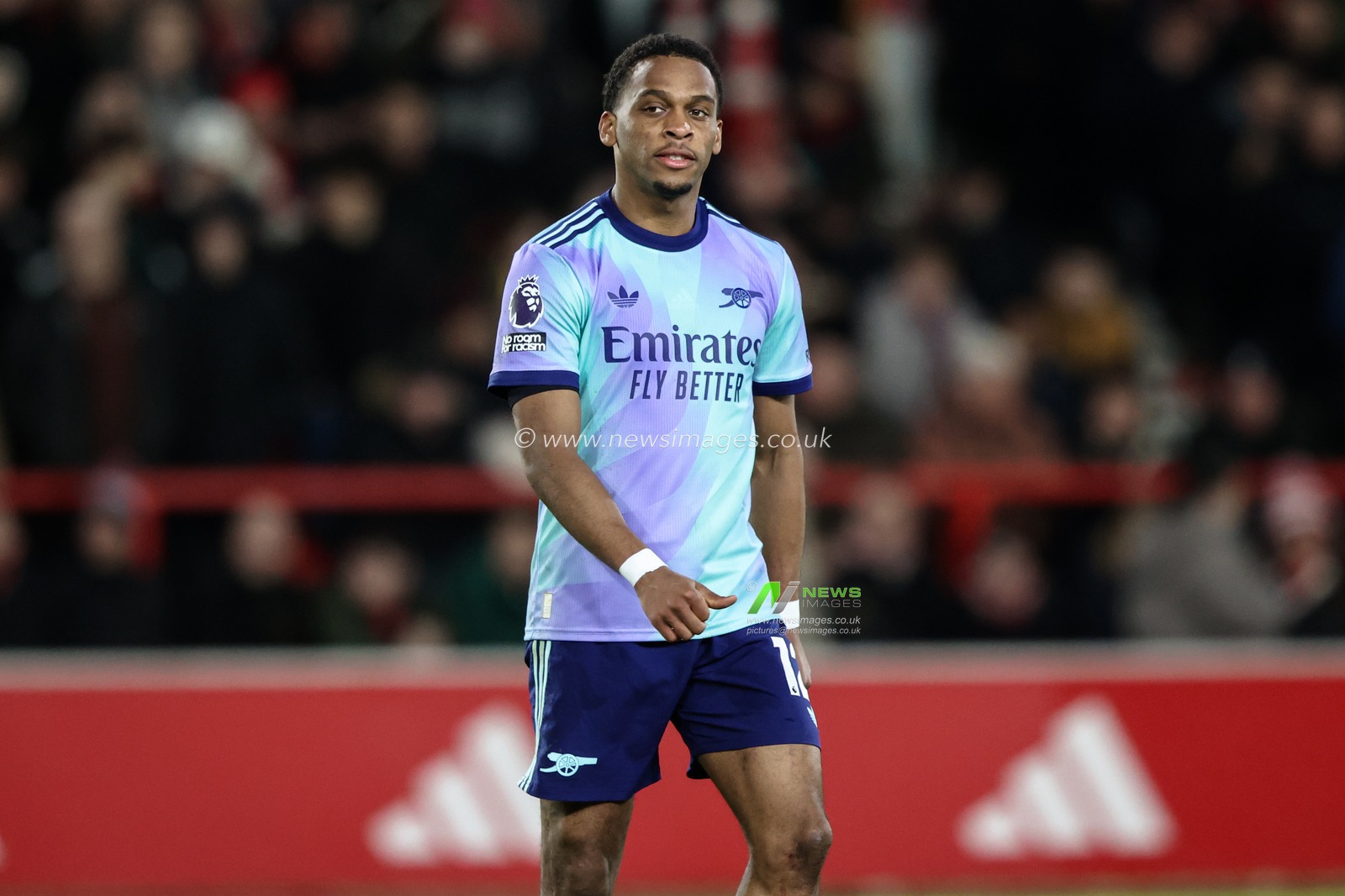 Jurrien Timber of Arsenal during the Premier League match Nottingham Forest vs Arsenal at City Ground, Nottingham, United Kingdom, 26th February 2025

(Photo by Alfie Cosgrove/News Images)
