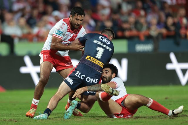 Jack Welsby of St. Helens is tackled by Tyrone May of Hull KR during the Betfred Super League Round 24 match Hull KR vs St Helens at Sewell Group Craven Park, Kingston upon Hull, United Kingdom, 29th August 2025

(Photo by Mark Cosgrove/News Images)