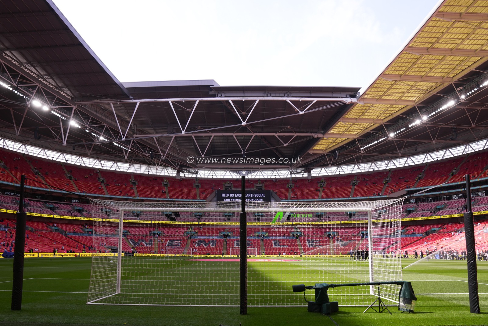 View from behind the goal net at Wembley Stadium ahead of the Emirates FA Cup Semi-Final match Chelsea vs Leeds United at Wembley Stadium, London, United Kingdom on 26 April 2026

(Photo by Harvey Murphy/News Images)