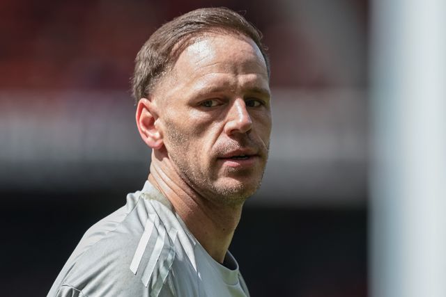 Nottingham Forest goalkeeper Matz Sels in the pregame warmup session during the Premier League match Manchester United vs Nottingham Forest at Old Trafford, Manchester, United Kingdom on 17 May 2026

(Photo by Mark Cosgrove/News Images)