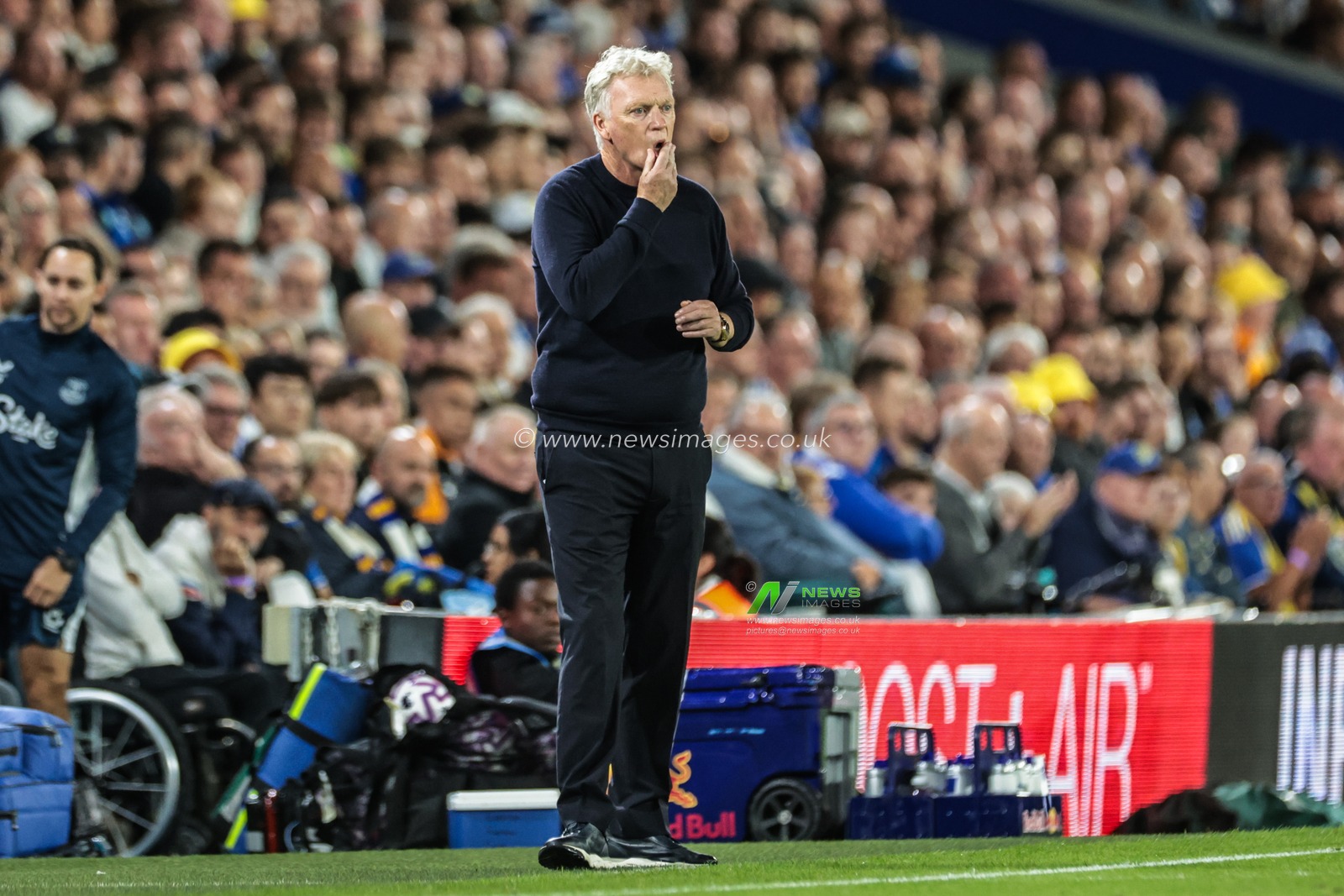 David Moyes manager of Everton during the Premier League match Leeds United vs Everton at Elland Road, Leeds, United Kingdom, 18th August 2025

(Photo by Mark Cosgrove/News Images)