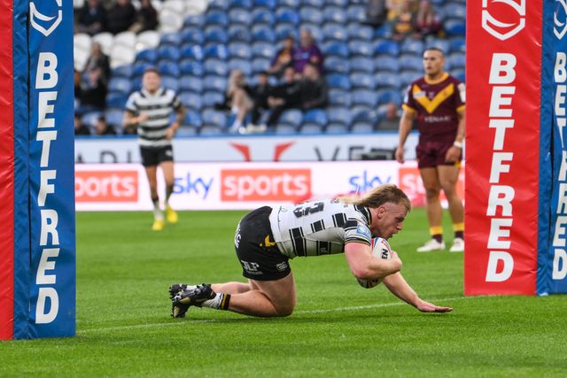 Betfred Super League around 20 Huddersfield Giants v Hull FC