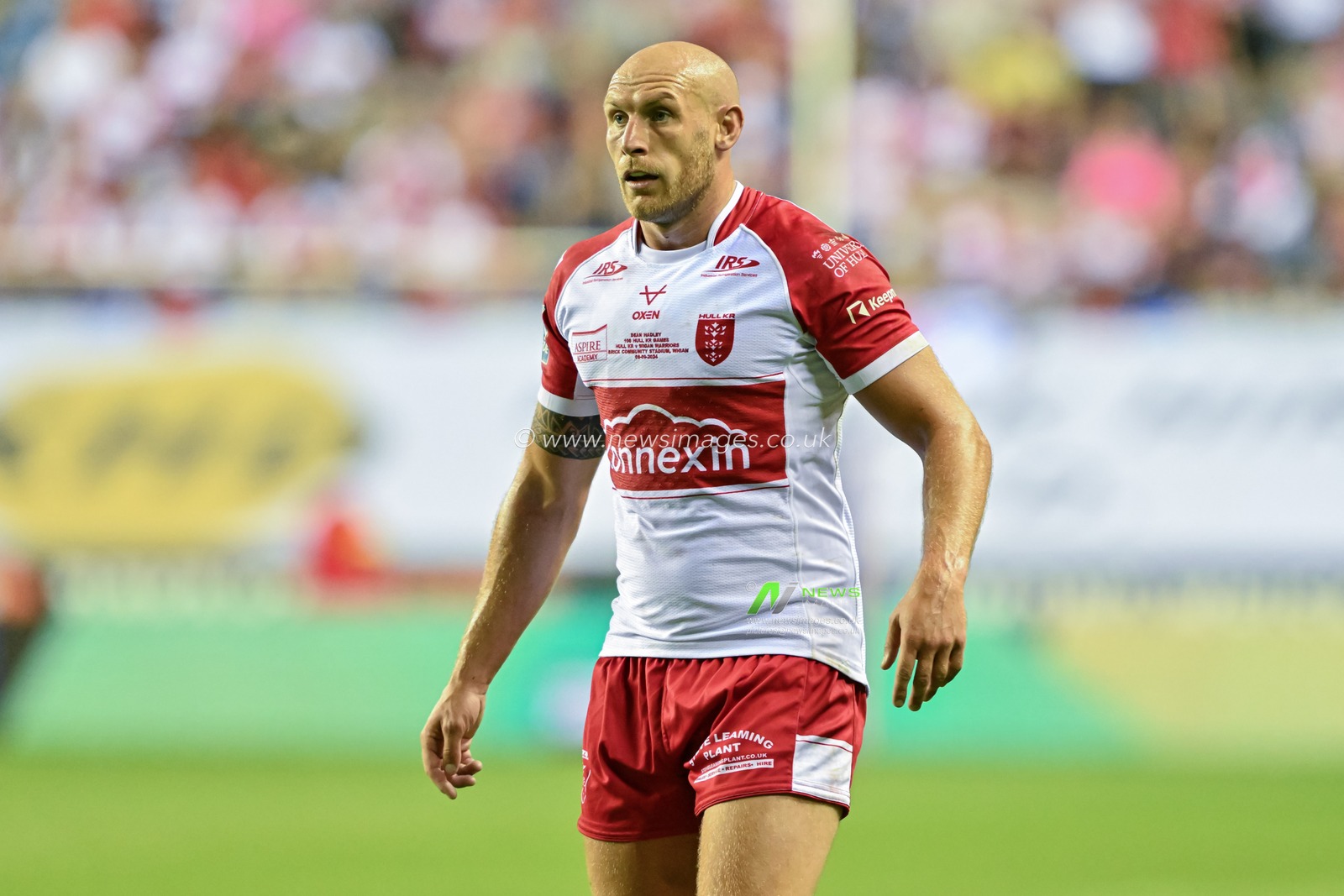 Dean Hadley of Hull KR during the Betfred Super League Round 25 match Wigan Warriors vs Hull KR at The Brick Community Stadium, Wigan, United Kingdom, 6th September 2024

(Photo by Cody Froggatt/News Images)