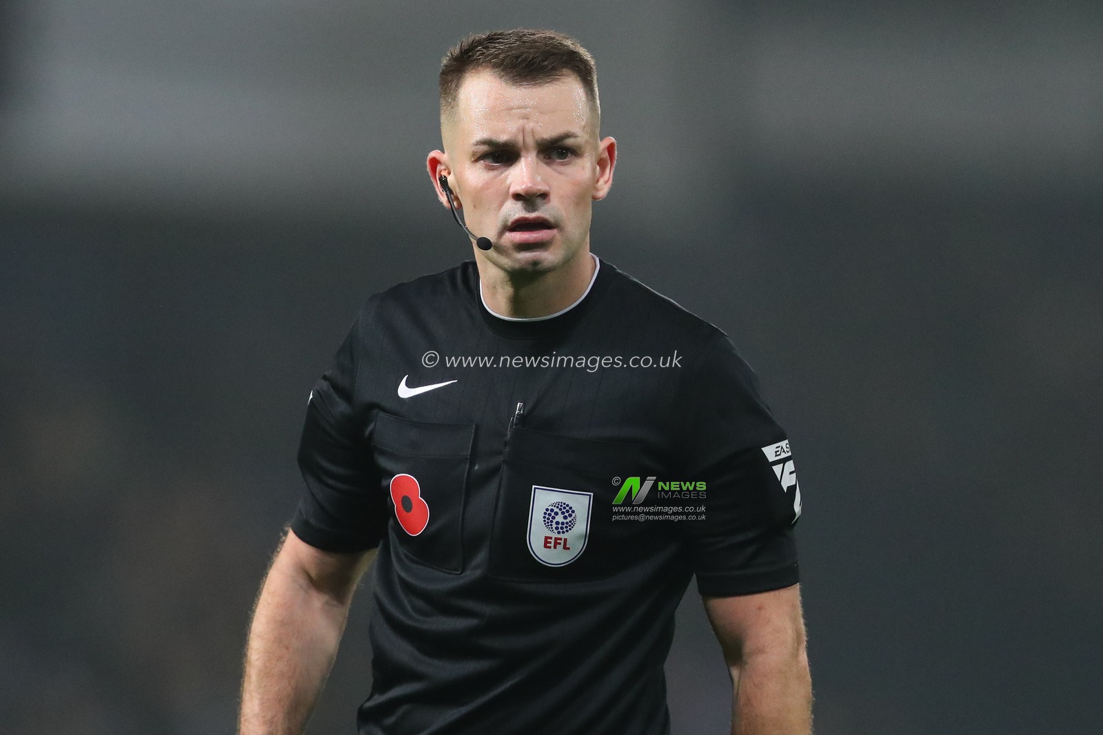 Referee Tom Nield during the Sky Bet Championship match West Bromwich Albion vs Burnley at The Hawthorns, West Bromwich, United Kingdom, 7th November 2024

(Photo by Gareth Evans/News Images)