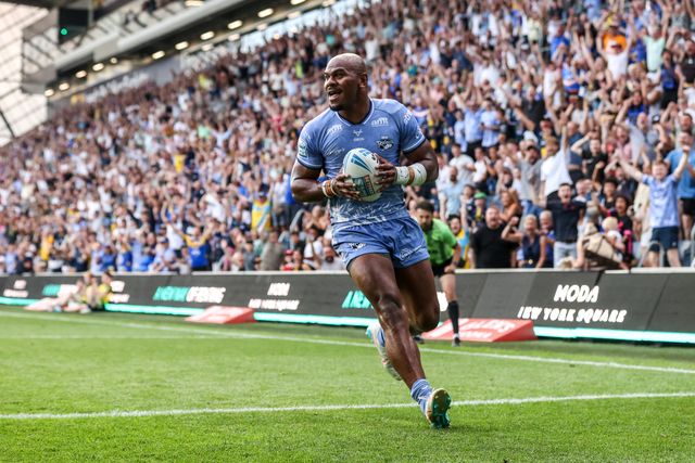 Maika Sivo of Leeds Rhinos goes over for a try during the Betfred Super League round 16 match Leeds Rhinos vs Hull KR at AMT Headingley Stadium, Leeds, United Kingdom on 26 June 2026

(Photo by Alfie Cosgrove/News Images)