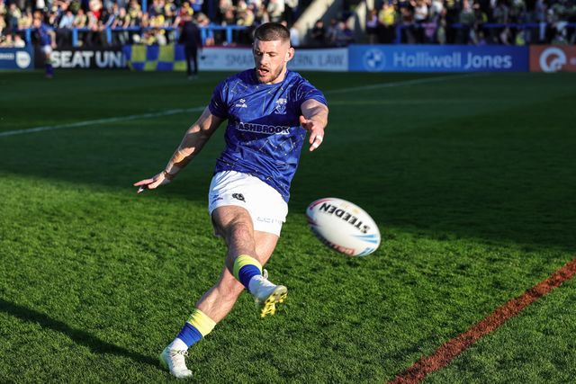 Danny Walker of Warrington Wolves in the pre-game warm up during the Betfred Super League round 9 match Warrington Wolves vs Wigan Warriors at The Halliwell Jones Stadium, Warrington, United Kingdom on 24 April 2026

(Photo by Mark Cosgrove/News Images)
