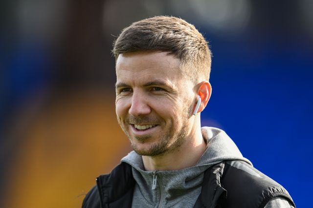 Lee Evans of Blackpool arrives ahead of the Sky Bet League 1 match Stockport County vs Blackpool at Edgeley Park Stadium, Stockport, United Kingdom, 1st March 2025

(Photo by Craig Thomas/News Images)