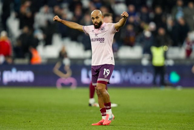 Bryan Mbeumo of Brentford celebrates after the teams victory following the Premier League match West Ham United vs Brentford at London Stadium, London, United Kingdom, 15th February 2025

(Photo by Izzy Poles/News Images)