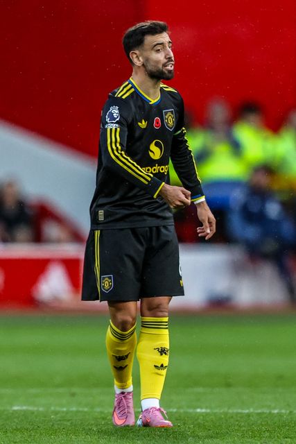 Bruno Fernandes of Manchester United during the Premier League match Nottingham Forest vs Manchester United at City Ground, Nottingham, United Kingdom, 1st November 2025

(Photo by Alfie Cosgrove/News Images)

*** GER AUT SUI OUT ***
