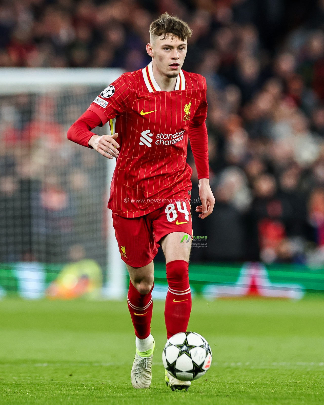 Conor Bradley of Liverpool runs with the ball during the UEFA Champions League, League Phase MD5 Liverpool v Real Madrid at Anfield, Liverpool, United Kingdom, 27th November 2024

(Photo by Mark Cosgrove/News Images)