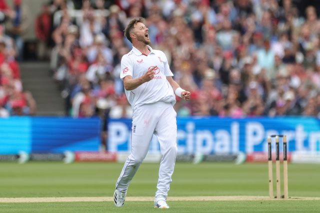 1st Rothesay Test Match Day 2 England v New Zealand