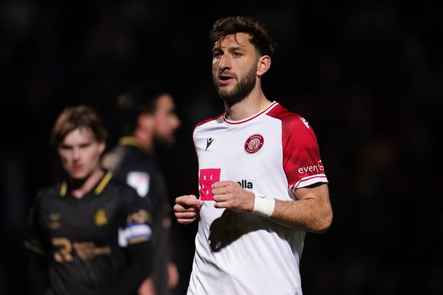 Charlie Goode of Stevenage during the Sky Bet League One match Stevenage vs Barnsley at Lamex Stadium, Stevenage, United Kingdom on 21st April 2026

(Photo by Harvey Murphy/News Images)
