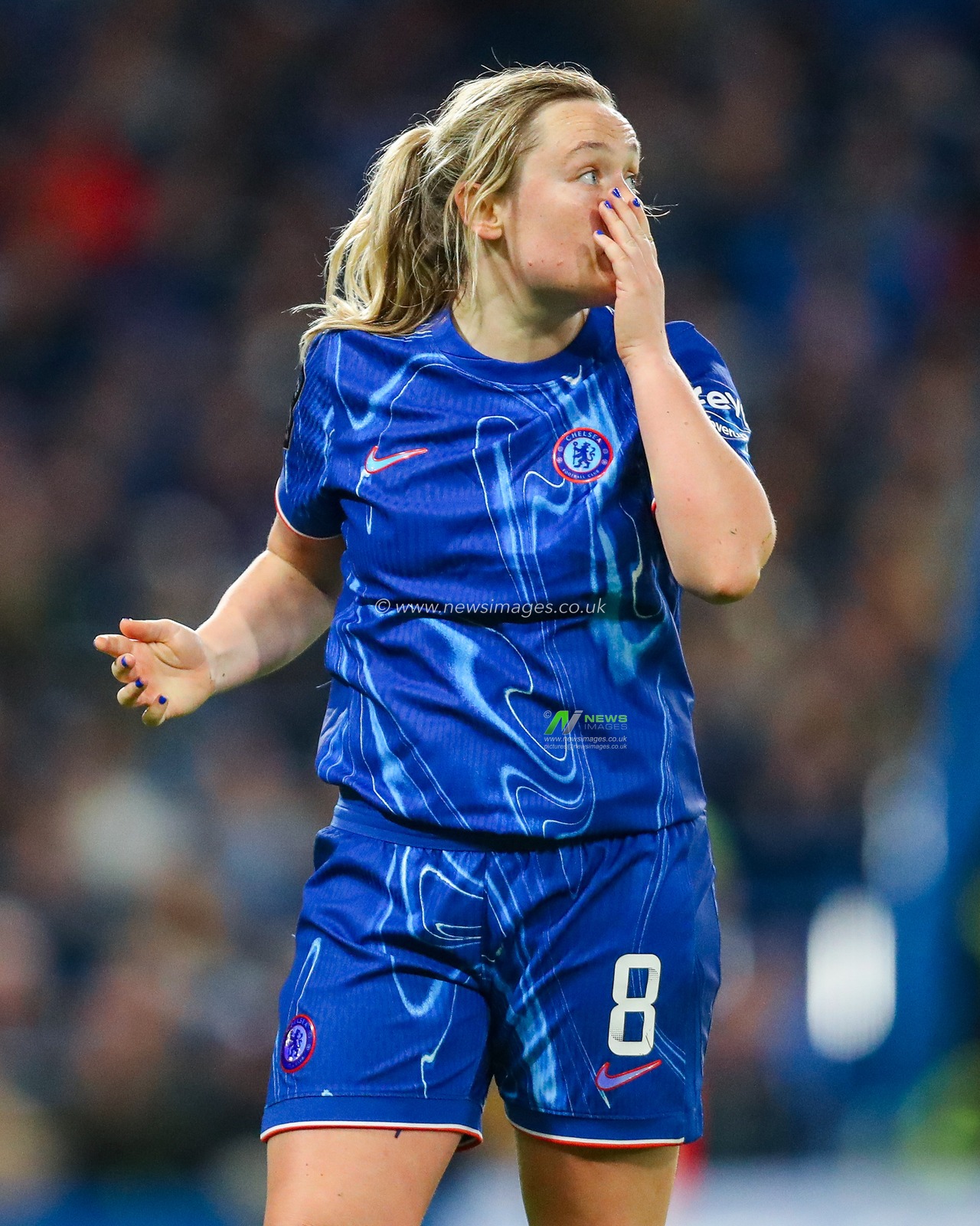 Erin Cuthbert of Chelsea Women reacts after a missed chance during the Barclays Women's Super League match Chelsea FC Women vs Manchester City Women at Stamford Bridge, London, United Kingdom, 16th November 2024

(Photo by Izzy Poles/News Images)