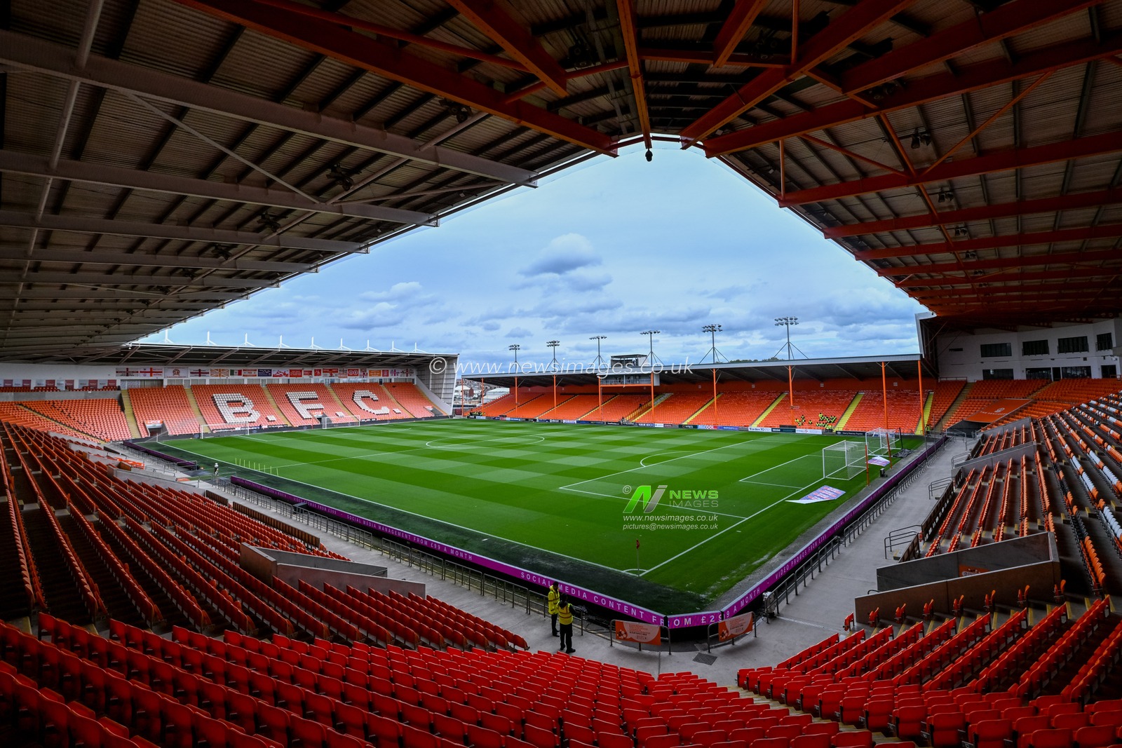 General ground views of Bloomfield Road Stadium, home ground for Blackpool FC, during the Sky Bet League 1 match Blackpool vs Bolton Wanderers at Bloomfield Road, Blackpool, United Kingdom, 30th August 2025

(Photo by Adam Gee/News Images)