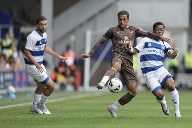 during the Pre-season friendly match Queens Park Rangers vs Brentford at Kiyan Prince Foundation Stadium, London, United Kingdom, 2nd August 2025

(Photo by Harvey Murphy/News Images)