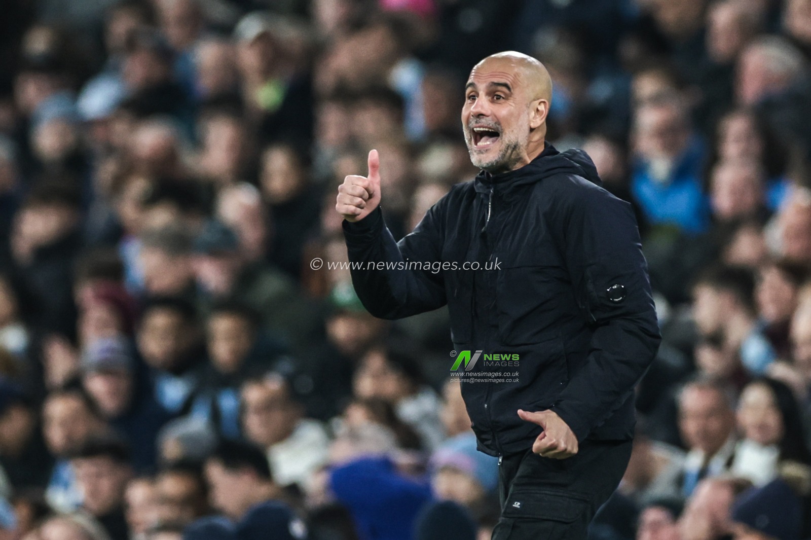 Pep Guardiola manager of Manchester City gives his team instructions during the Premier League match Manchester City vs Nottingham Forest at Etihad Stadium, Manchester, United Kingdom on 04 March 2026

(Photo by Mark Cosgrove/News Images)