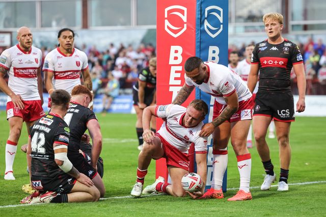 Jez Litten of Hull KR celebrates his try during the Betfred Super League round 12 match Hull KR vs Wigan Warriors at Sewell Group Craven Park, Hull, United Kingdom on 21 May 2026

(Photo by Mark Cosgrove/News Images)
