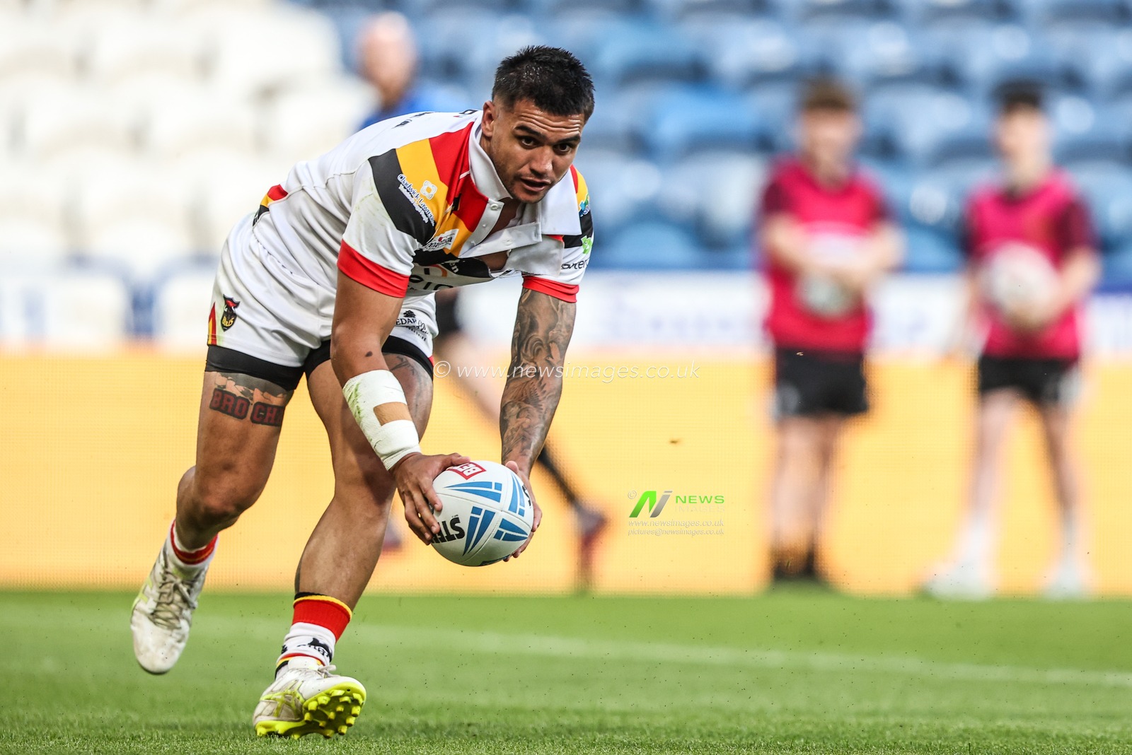 Betfred Super League round 18 Huddersfield Giants v Bradford Bulls