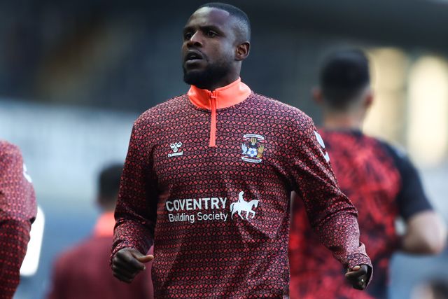 Frank Onyeka of Coventry City warms up ahead of the Sky Bet Championship match Blackburn Rovers vs Coventry City at Ewood Park, Blackburn, United Kingdom on 17 April 2026

(Photo by Jorge Horsted/News Images)