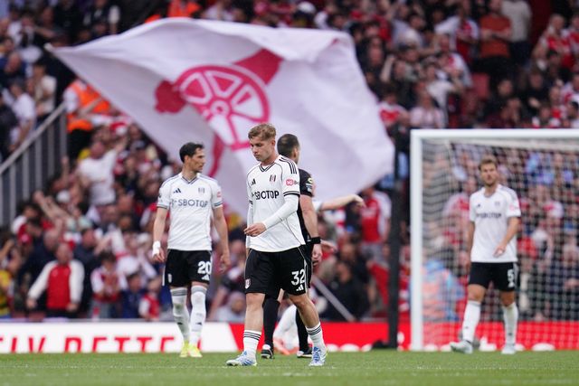 Fulham players look on as arsenal increase advantage during the Premier League match Arsenal vs Fulham at Emirates, London, United Kingdom on 02 May 2026

(Photo by Harvey Murphy/News Images)