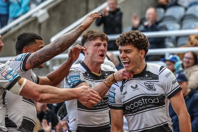 Lewis Martin of Hull FC celebrates his try during the Betfred Magic Weekend 2025 match Huddersfield Giants vs Hull FC at St. James's Park, Newcastle, United Kingdom, 4th May 2025

(Photo by Mark Cosgrove/News Images)