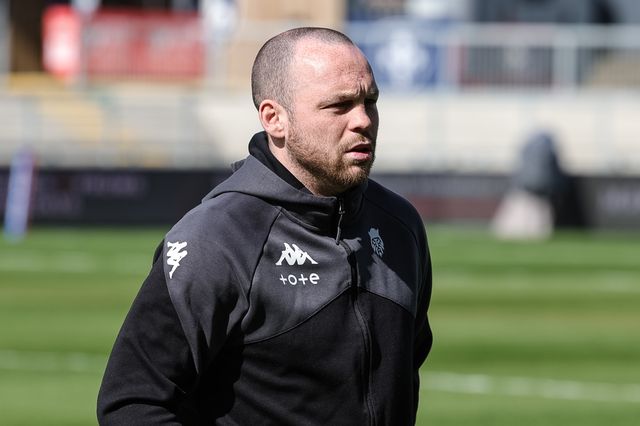 Liam Marshall of Wigan Warriors arrives during the Betfred Challenge Cup Quarter Final match Wakefield Trinity vs Wigan Warriors at DIY Kitchens Stadium, Wakefield, United Kingdom on 12 April 2026

(Photo by Mark Cosgrove/News Images)