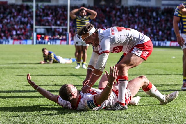 James Batchelor of Hull KR celebrates his try during the Betfred Challenge Cup Semi-Finals match Warrington Wolves vs Hull KR at Eco-Power Stadium, Doncaster, United Kingdom on 10 May 2026

(Photo by Alfie Cosgrove/News Images)