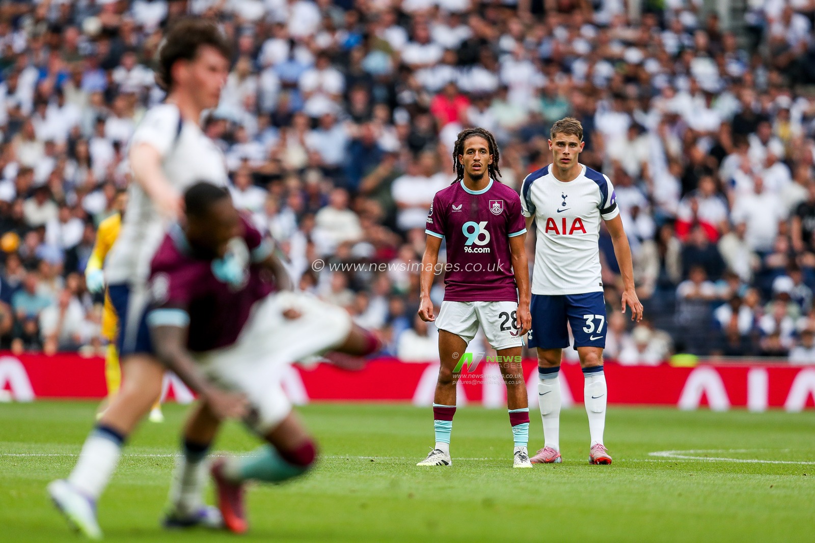 Hannibal of Burnley and Micky Van De Ven of Tottenham Hotspur look on during the Premier League match Tottenham Hotspur vs Burnley at Tottenham Hotspur Stadium, London, United Kingdom, 16th August 2025

(Photo by Izzy Poles/News Images)