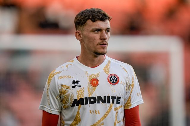 Harrison Burrows of Sheffield United in the pregame warmup session  during the Sky Bet Championship match Sheffield United vs Blackburn Rovers at Bramall Lane, Sheffield, United Kingdom on 22 April 2026

(Photo by Maynard Manyowa/News Images)