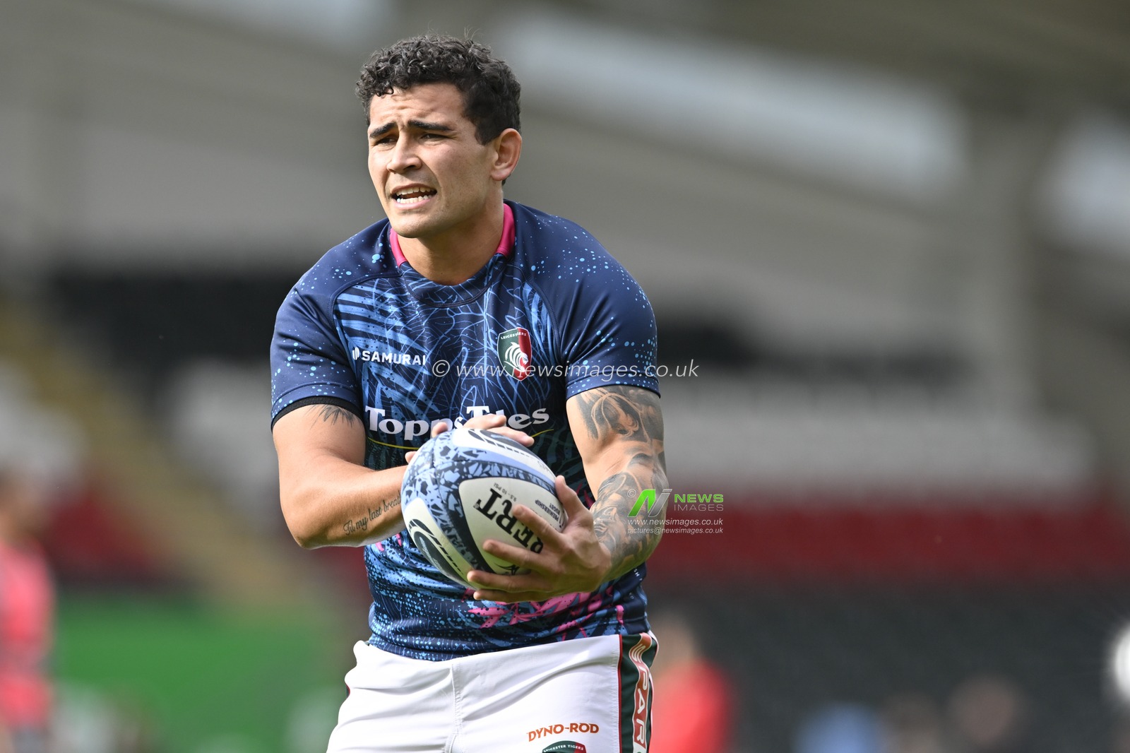 Izaia PERESE of Leicester Tigers during the Gallagher Premiership match Leicester Tigers vs Bath Rugby at Welford Road, Leicester, United Kingdom, 29th September 2024

(Photo by Mark Dunn/News Images)