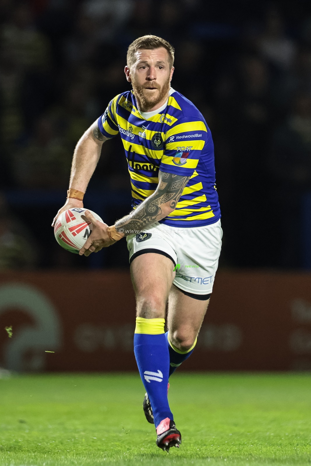 Marc Sneyd of Warrington Wolves with the ball during the Betfred Super League round 9 match Warrington Wolves vs Wigan Warriors at The Halliwell Jones Stadium, Warrington, United Kingdom on 24 April 2026

(Photo by Mark Cosgrove/News Images)