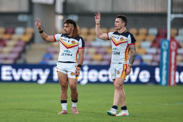 Solomona Faataape and Zac Lipowicz of Catalans Dragons react during the Betfred Super League round 12 match York Knights vs Catalans Dragons at LNER Community Stadium, York, United Kingdom on 23 May 2026

(Photo by Mark Cosgrove/News Images)