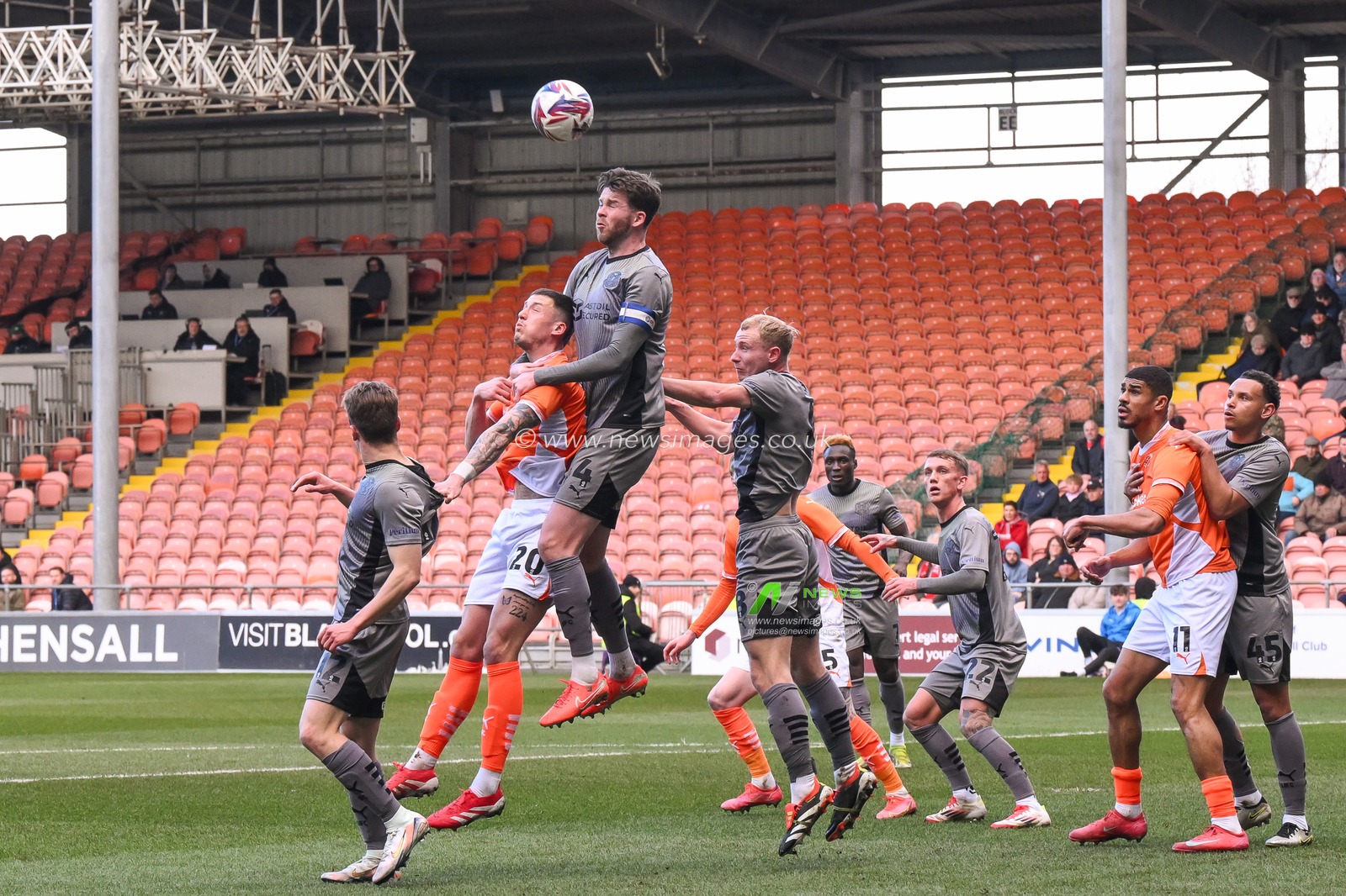 Jack Simpson of Leyton Orient heads clear from a corner during the Sky Bet League 1 match Blackpool vs Leyton Orient at Bloomfield Road, Blackpool, United Kingdom, 15th March 2025

(Photo by Craig Thomas/News Images)