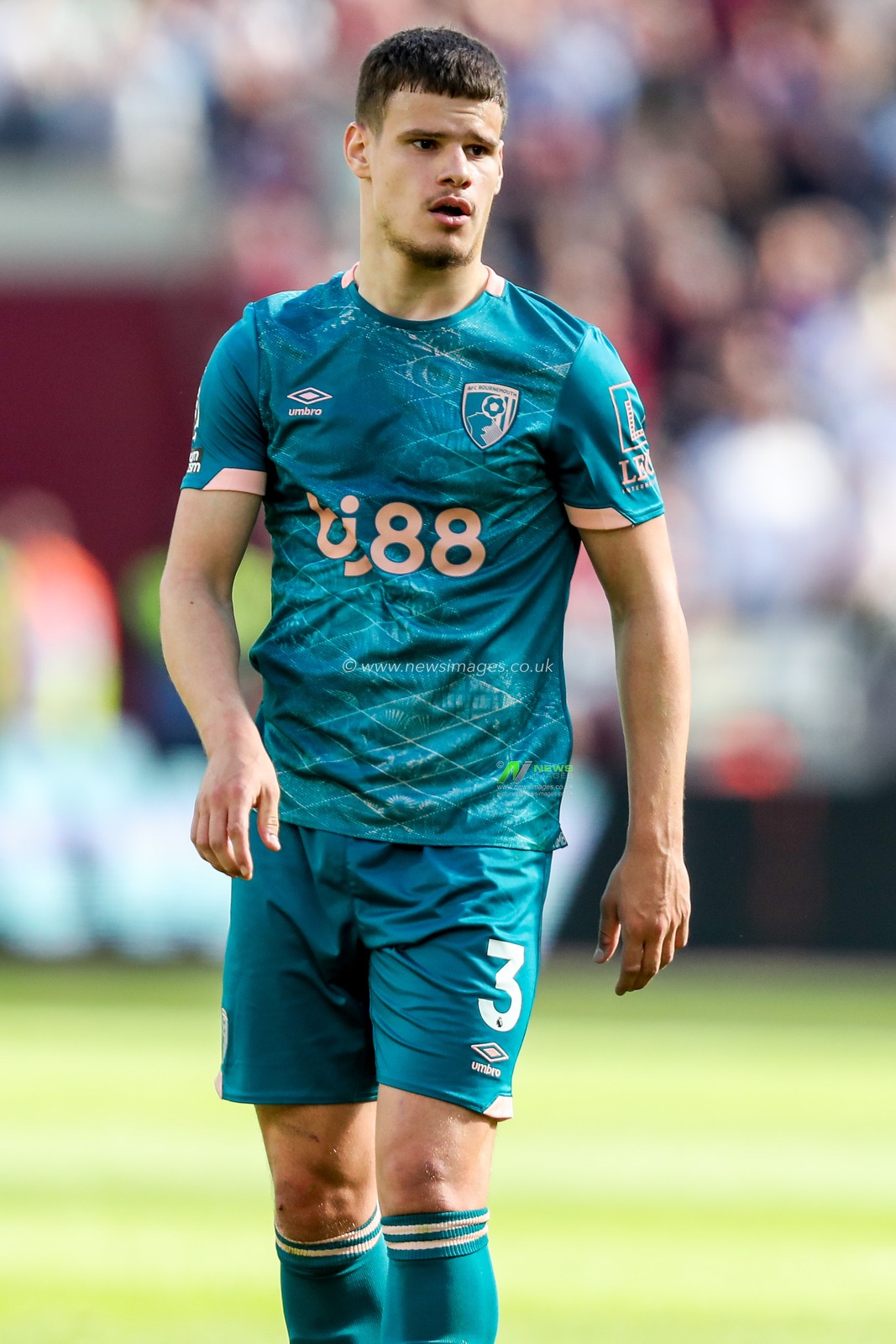 Milos Kerkez of AFC Bournemouth looks on during the Premier League match West Ham United vs Bournemouth at London Stadium, London, United Kingdom, 5th April 2025

(Photo by Izzy Poles/News Images)