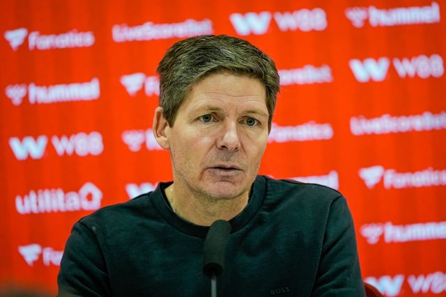Crystal Palace manager Oliver Glasner in the manager post-match press conference during the Premier League match Sunderland vs Crystal Palace at Stadium Of Light, Sunderland, United Kingdom, 17th January 2026

(Photo by Maynard Manyowa/News Images)